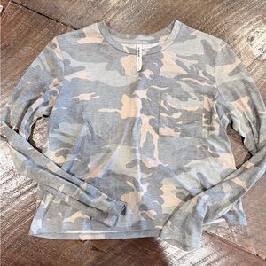 Tresics Camouflage Crop Top in Gray and Tan